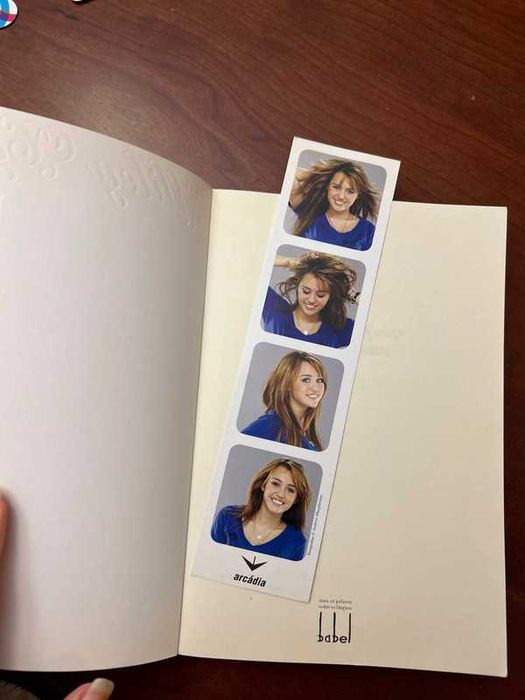 Muito Para Andar, de Miley Cyrus