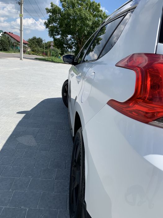 Продається молода !!!