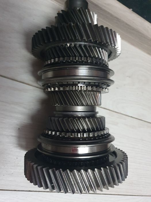 Вал коробки передач Renault Scenic III 2011р