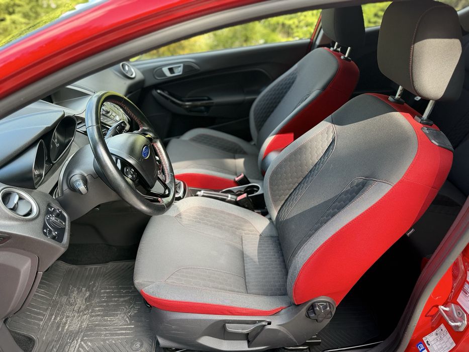 Ford Fiesta/Rot Edition/Benzyna/
