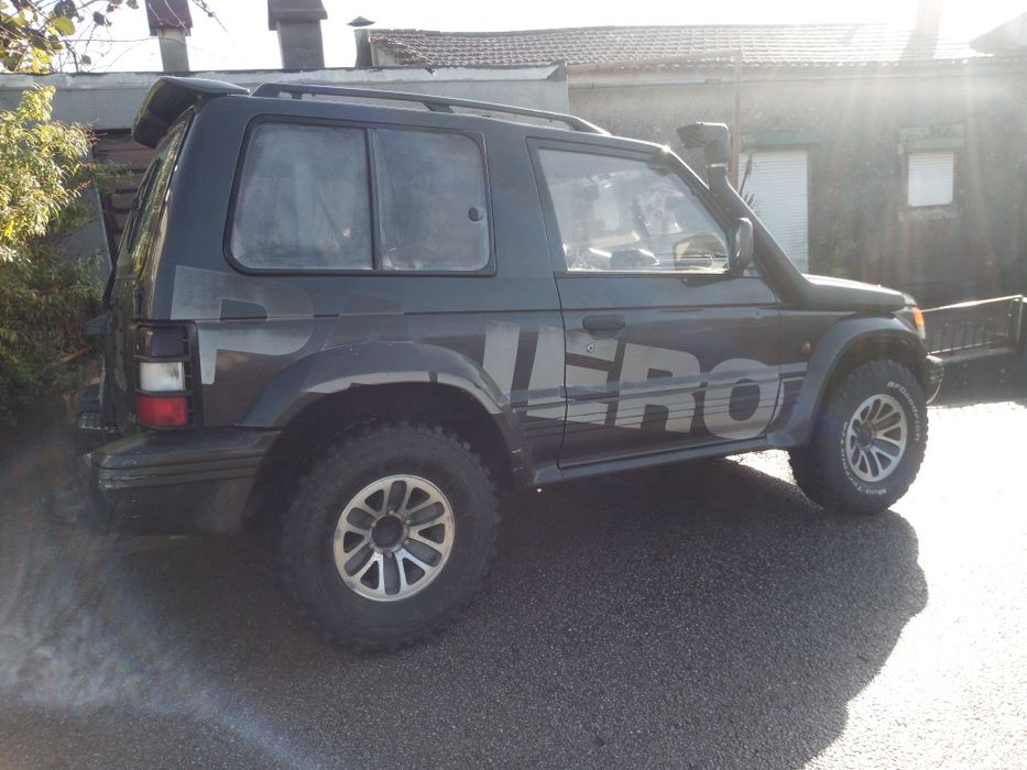 Mitsubishi Pajero 2500 GLS