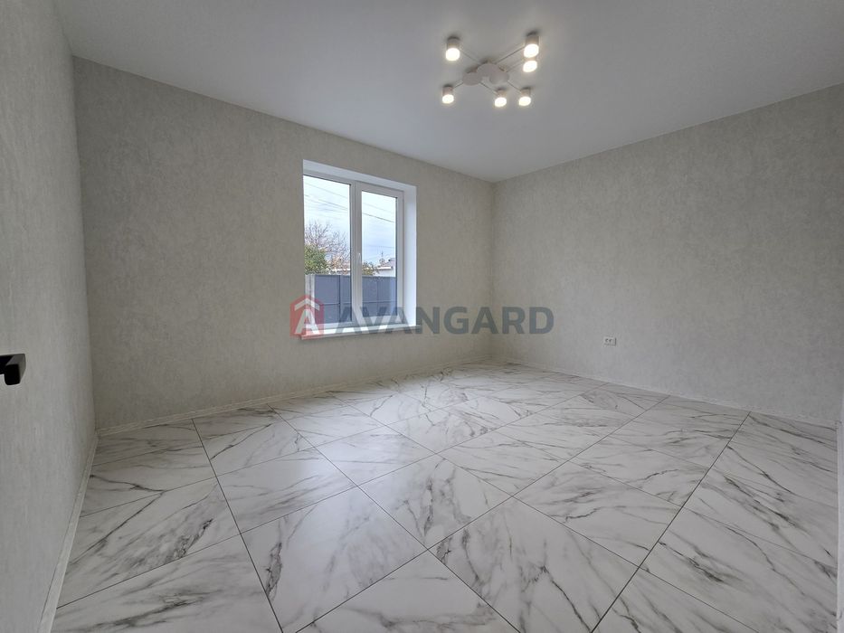 Продам дом центр Подгороднее єОселя