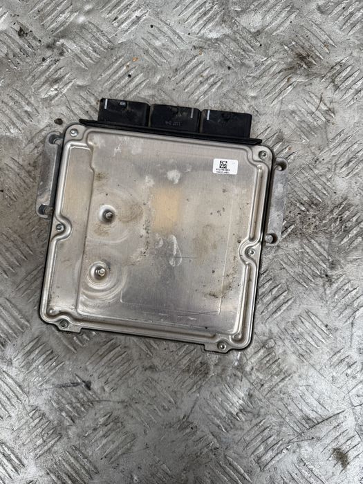 Электронный блок управления ЭБУ Peugeot 4007 2.2 2007 ном 0281013666