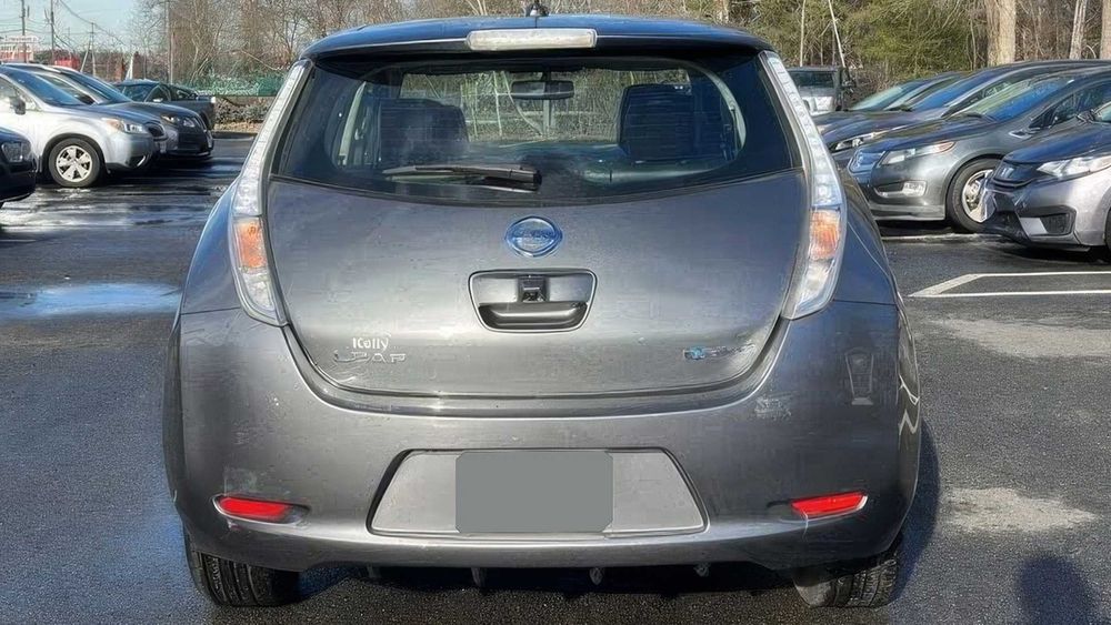 Nissan Leaf      2016
