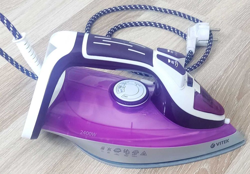 Zelazko parowe, stan bardzo dobry.