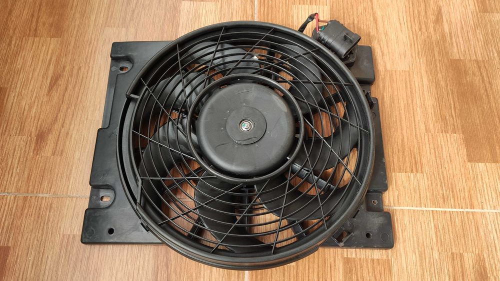 Vemo V40 Ventilador de radiador Opel Astra H