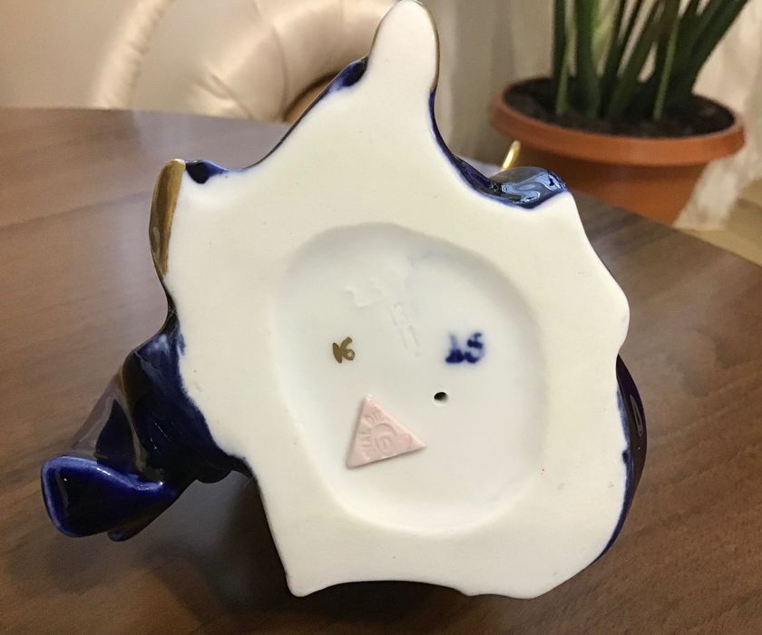 Статуетка Royal Dux Чехия
