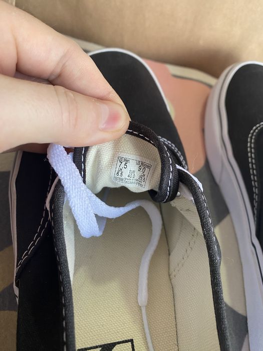 Продаю оригинальные кеды Vans Authentic