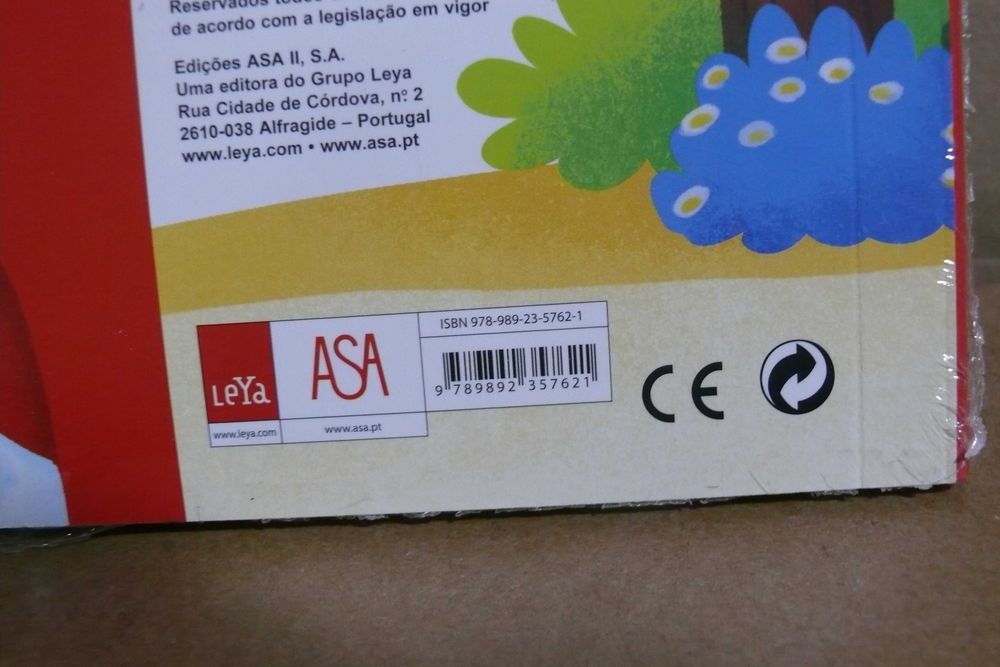 Livro Na Ponta dos Dedos - Capuchinho Vermelho