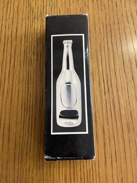 Посеребренная открывалка для бутылок