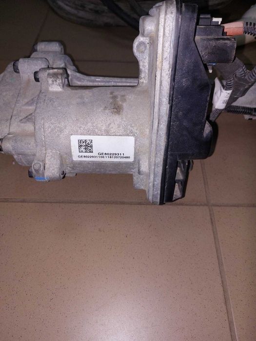 В продаже! Рулевая рейка голая на Tesla Model X 16-20 г 1070801-00-Е