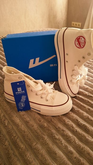 Новые белые кеды Converse style 24.5 см
