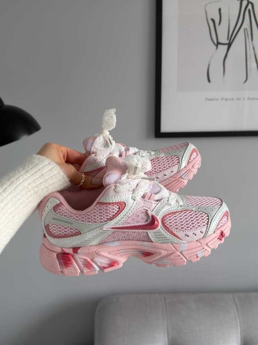 кросівки  Nike V5, V2K