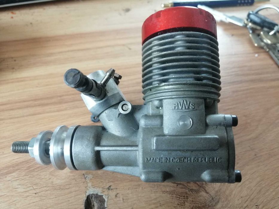 Silnik modelarski MVVS 8 cm fabrycznie nowy nie odpalany samolot rc zdalnie sterowane