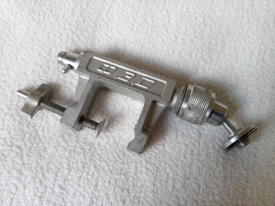 Штатив для фотоапарата