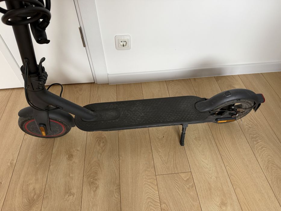 Електросамокат Xiaomi Mi Electric Scooter Pro 2