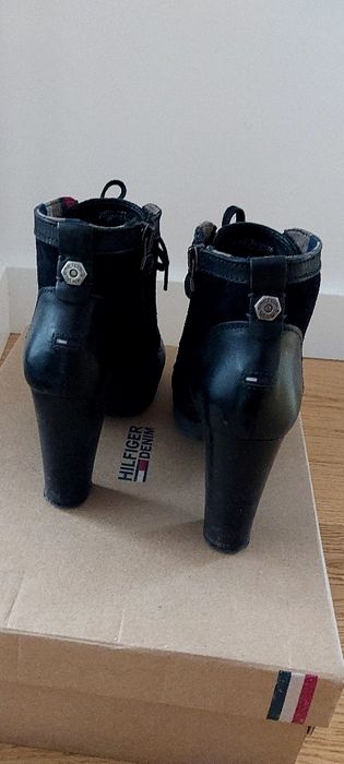 Buty Tommy Hilfinger, rozmiar 37 skóra