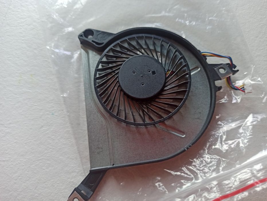 Новий вентилятор HP 767776-001