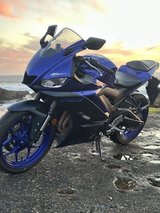 Yamaha R3 2025  Como Nova