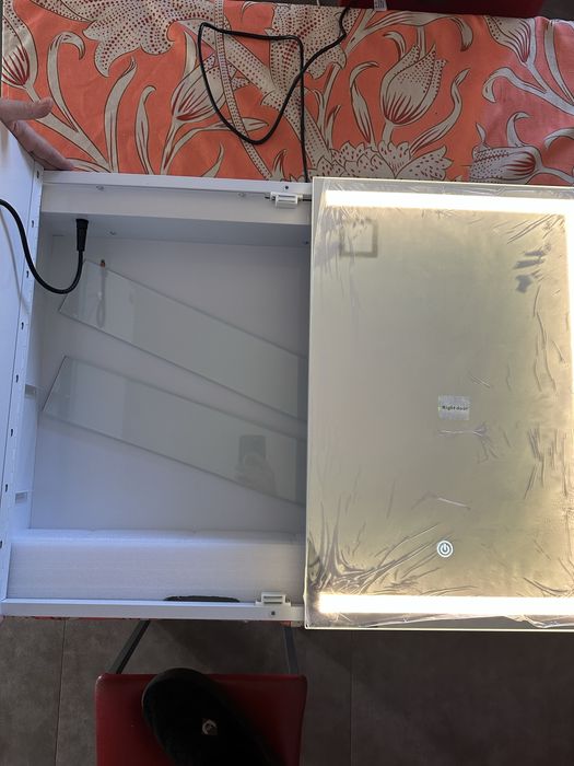 Armário de casa de banho Touch iluminado LED 3 cores