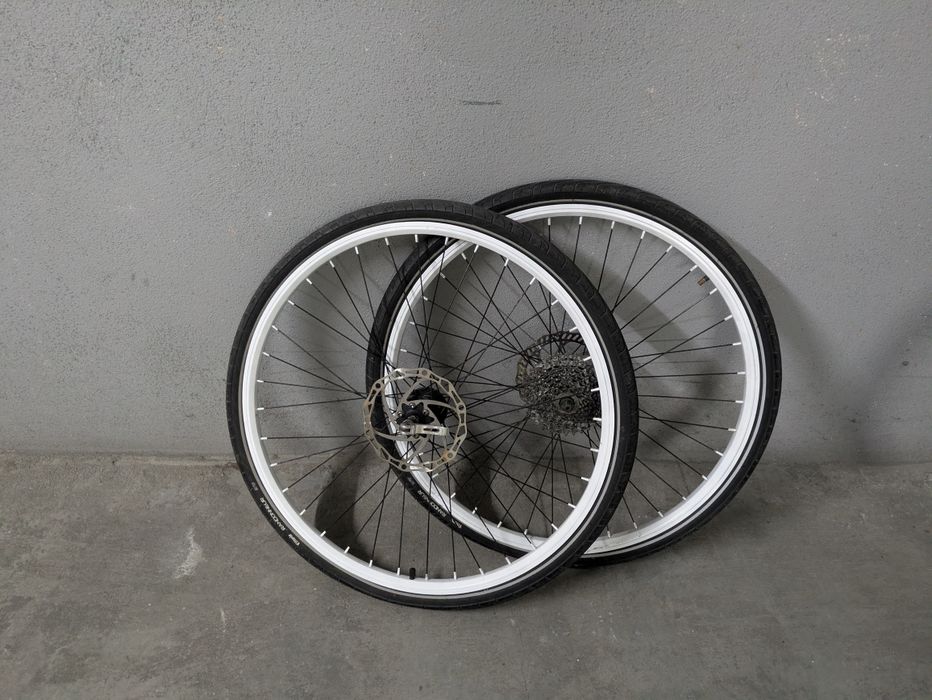 Bicicleta Cube Attention