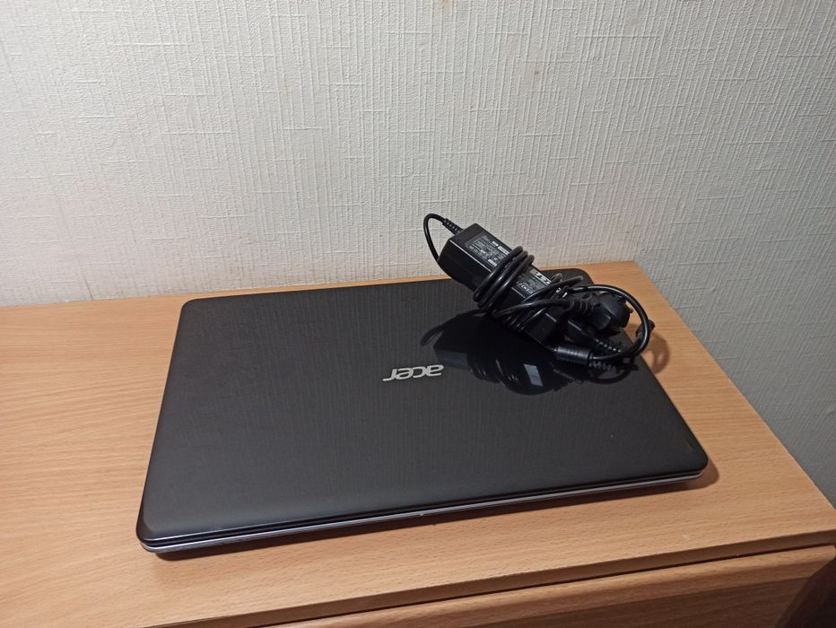 Ноутбук Acer Aspire E1-531G, I5-3340m, 8Gb, GeForce GT 620M, HDD 500Gb