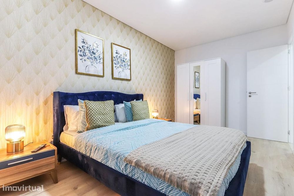 Apartamento T2 + T0 , próximo á Estação CP Cacém