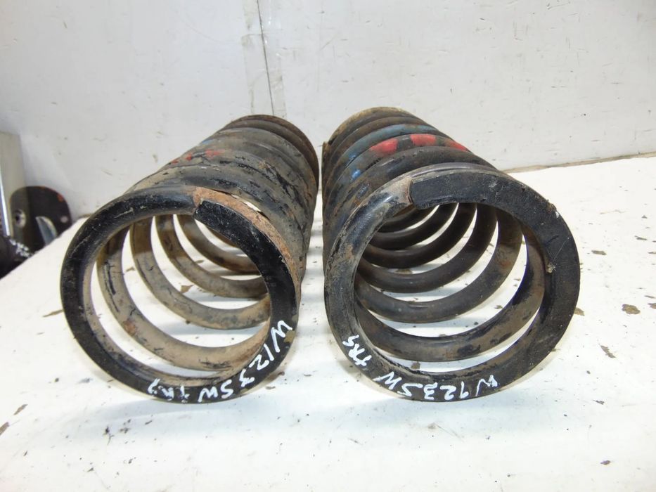 Mercedes W123 molas suspensão