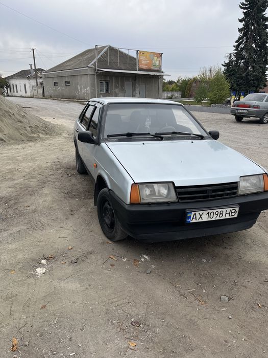 Продам ваз 21099