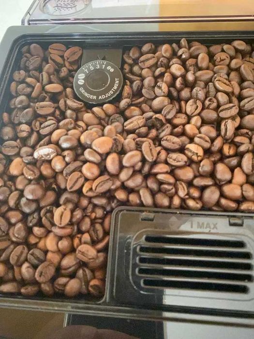 Máquina de café Delonghi Autentica Capuccino, automática