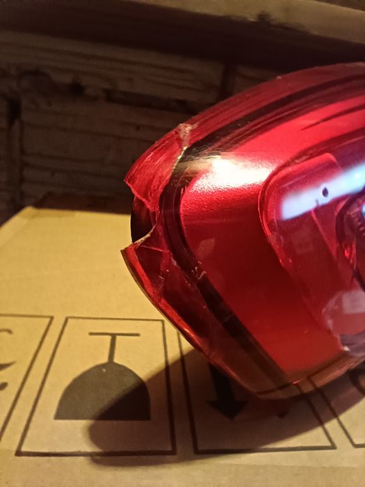 Ford Focus MK4 Lampa Tył Prawa 2737223 JX7B-13A602-ED