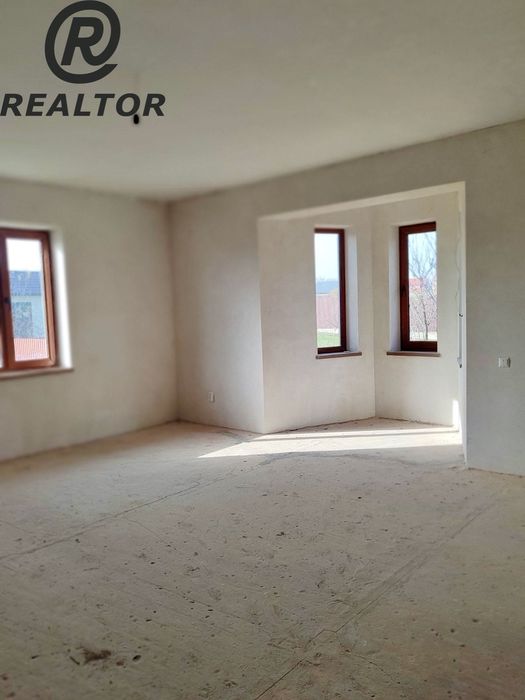 Продається сучасний 2-поверховий новозбудований будинок. Чортків