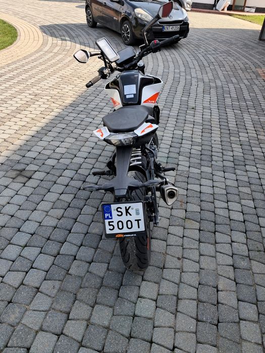 KTM Duke 390 A2.