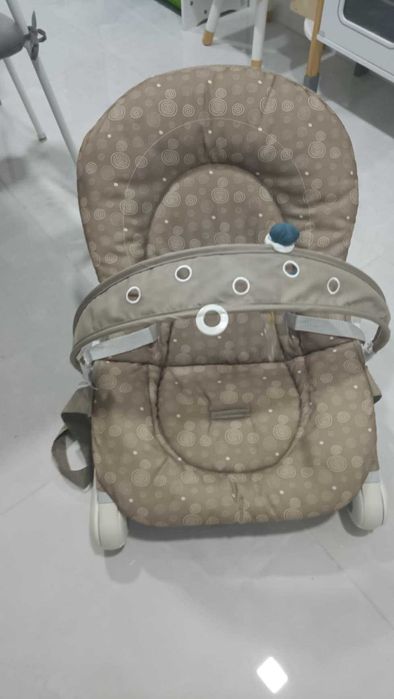 Espreguiçadeira de bebé