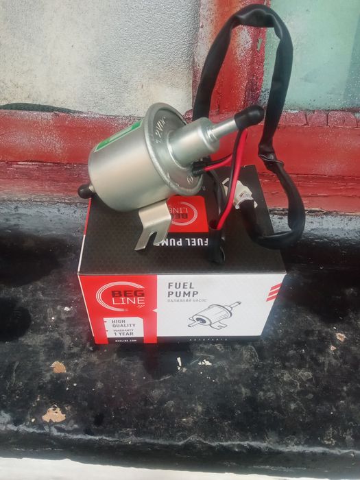 Новый электробензанасос и другие запчасти новые .