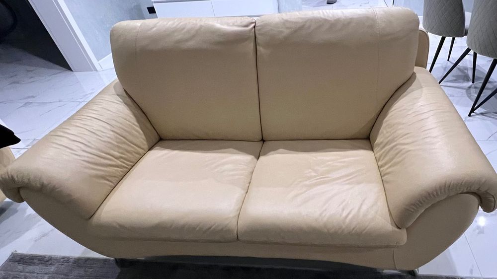 Продам шкіряний не розкладний набір меблів:1-2-3