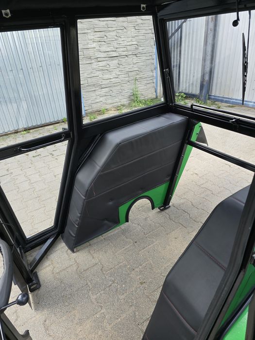 Kabina C360 Kabina ciągnikowa Kabina c360 Ursus C360