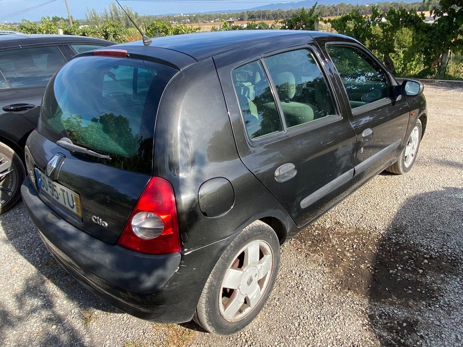 Renault Clio — fotografia 3
