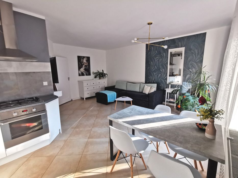 Mieszkanie 53 m2 z tarasem, parkingiem nad morzem