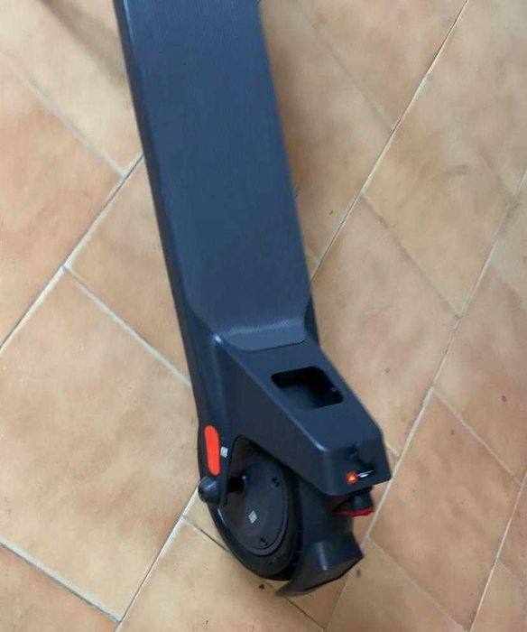 Trotinete Xiaomi scooter 4 lite