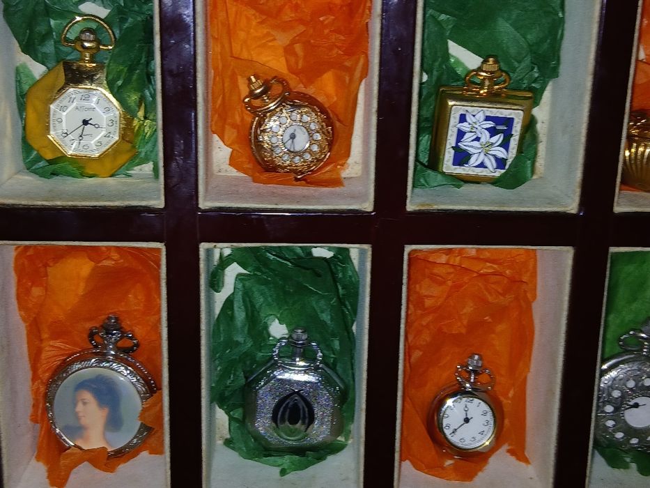 Coleção Relógios  para fio 300 € ao  15 € cada