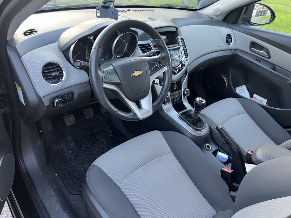 Chevrolet Cruze 1.6 LS 116000kms Gasolina