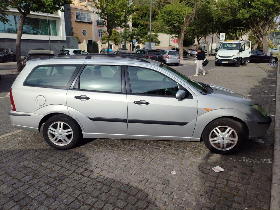 Ford focus  1.4 gasolina