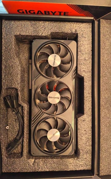 Gigabyte GeForce RTX 4070 Gaming OC 12GB