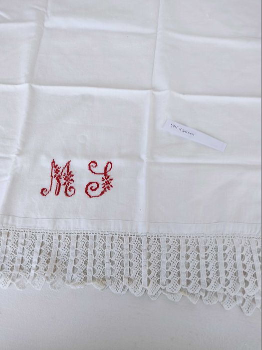 Toalha de Rosto Muito Antiga