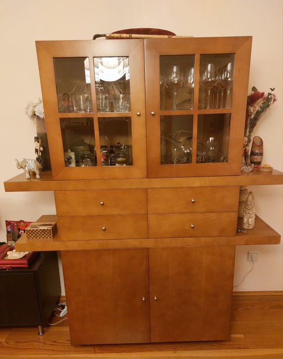 Mobília sala de jantar mais móvel para TV - vendo em separado