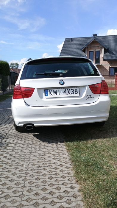 BMW 318d E91 143km  2008r