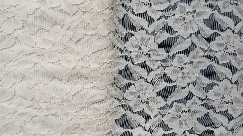 Koronka taśma na tiulu nie używana