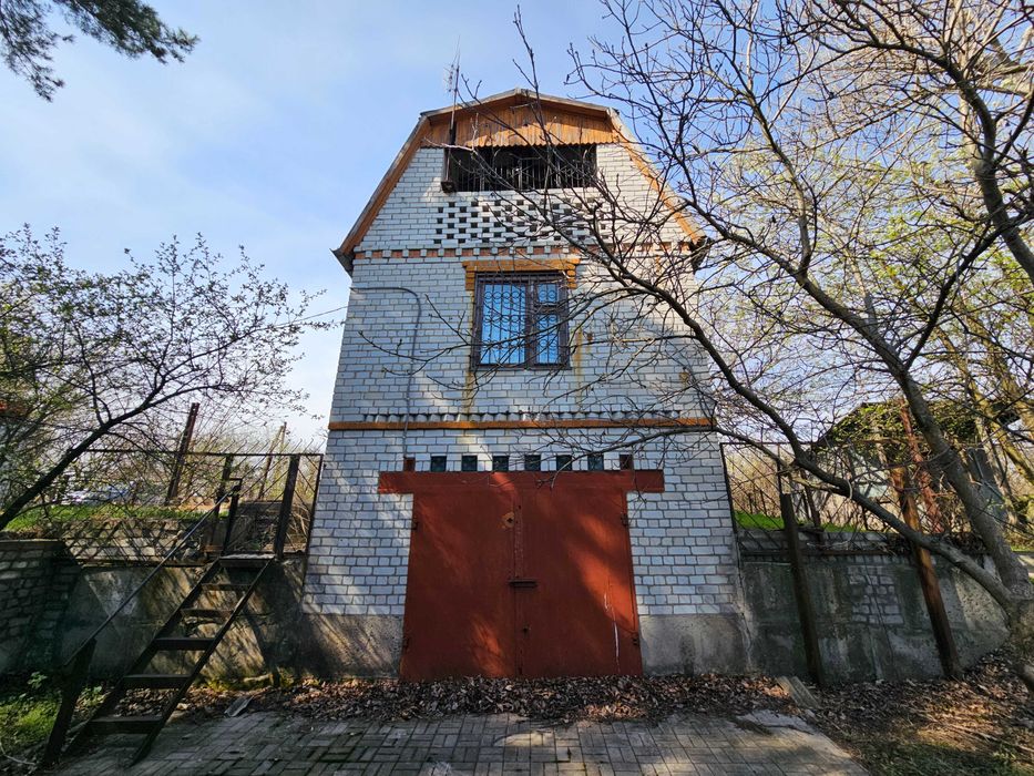 Продаж дачі, земельна ділянка площею 6.26 сотки, Обухівка. Ізумруд.