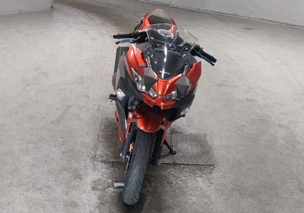 Мотоцикл Kawasaki Ninja 400 2018 Пробіг: 15 641 км супер стан!